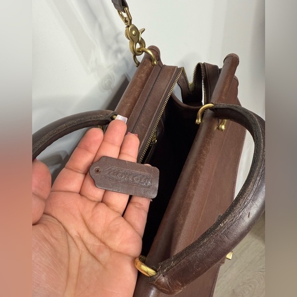 Vintage Coach  Briefcase Style 5213 Large Messenger Bag - Picture 9 of 15